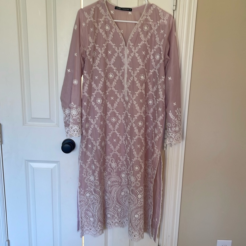 Image Pakistani Indian kurta with embroidery.